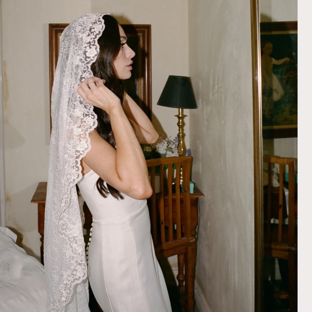 Romantic Floral Lace Mantilla Wedding Veil, in Light Ivory